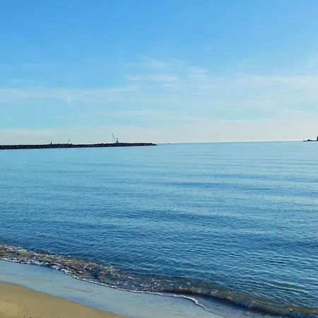 - Cap D'agde Ct470-718 *