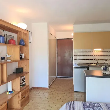 - Cap D'agde Ct470-718